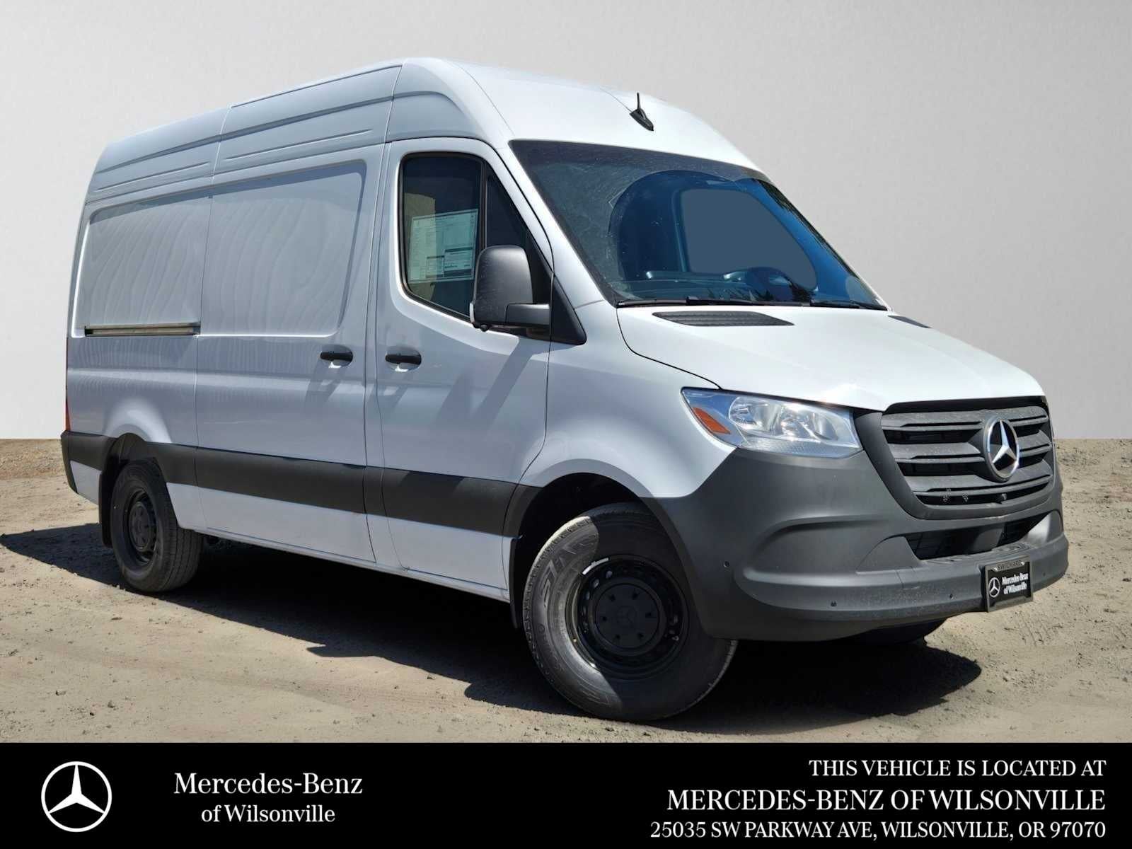 2026 Mercedes-Benz Sprinter 2500 Standard Roof I4 Diesel 144 RWD