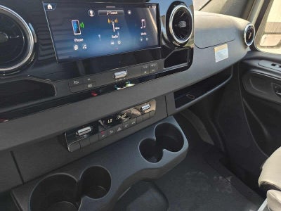 2026 Mercedes-Benz Sprinter 2500 Standard Roof I4 Diesel 144 RWD