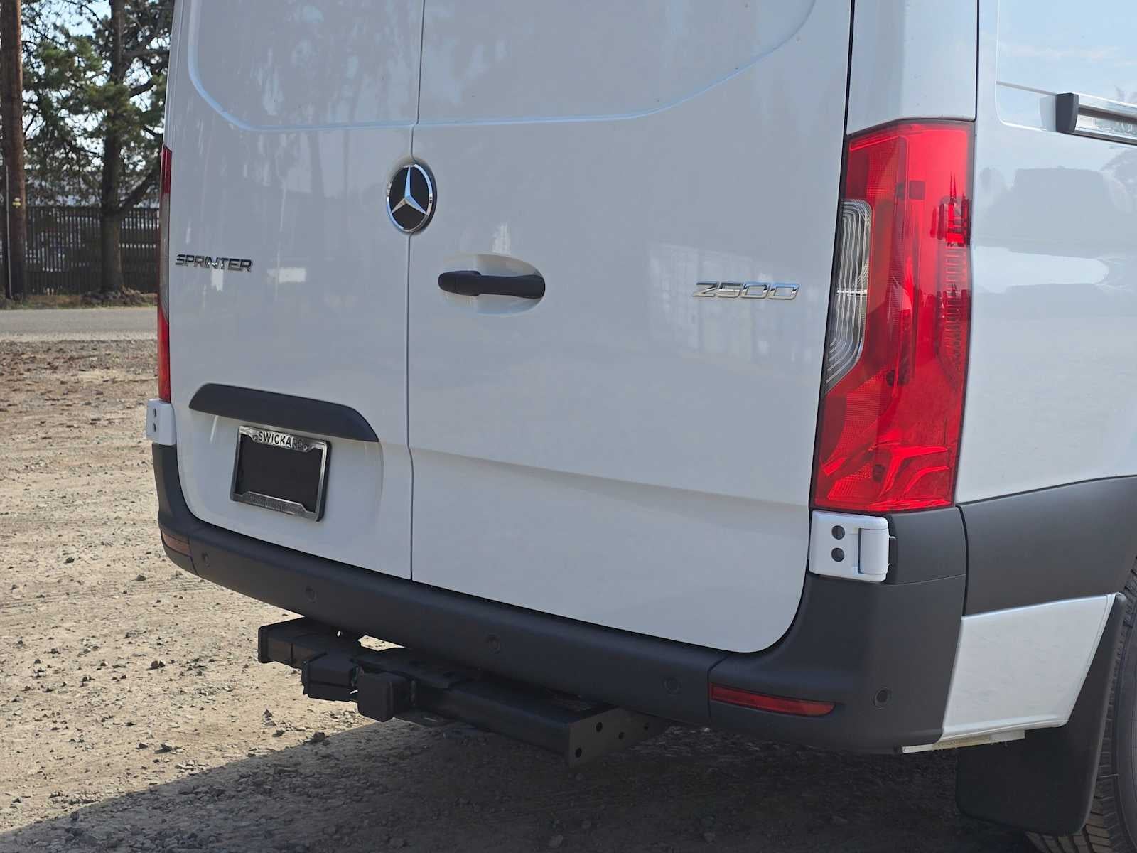 2026 Mercedes-Benz Sprinter 2500 Standard Roof I4 Diesel 144 RWD