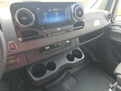 2026 Mercedes-Benz Sprinter 2500 Standard Roof I4 Diesel 144 RWD