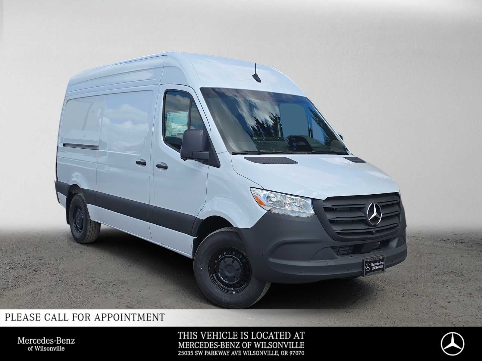 2026 Mercedes-Benz Sprinter Cargo 2500 Standard Roof I4 Diesel 144 RWD