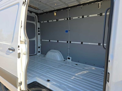 2026 Mercedes-Benz Sprinter 2500 Standard Roof I4 Diesel 144 RWD
