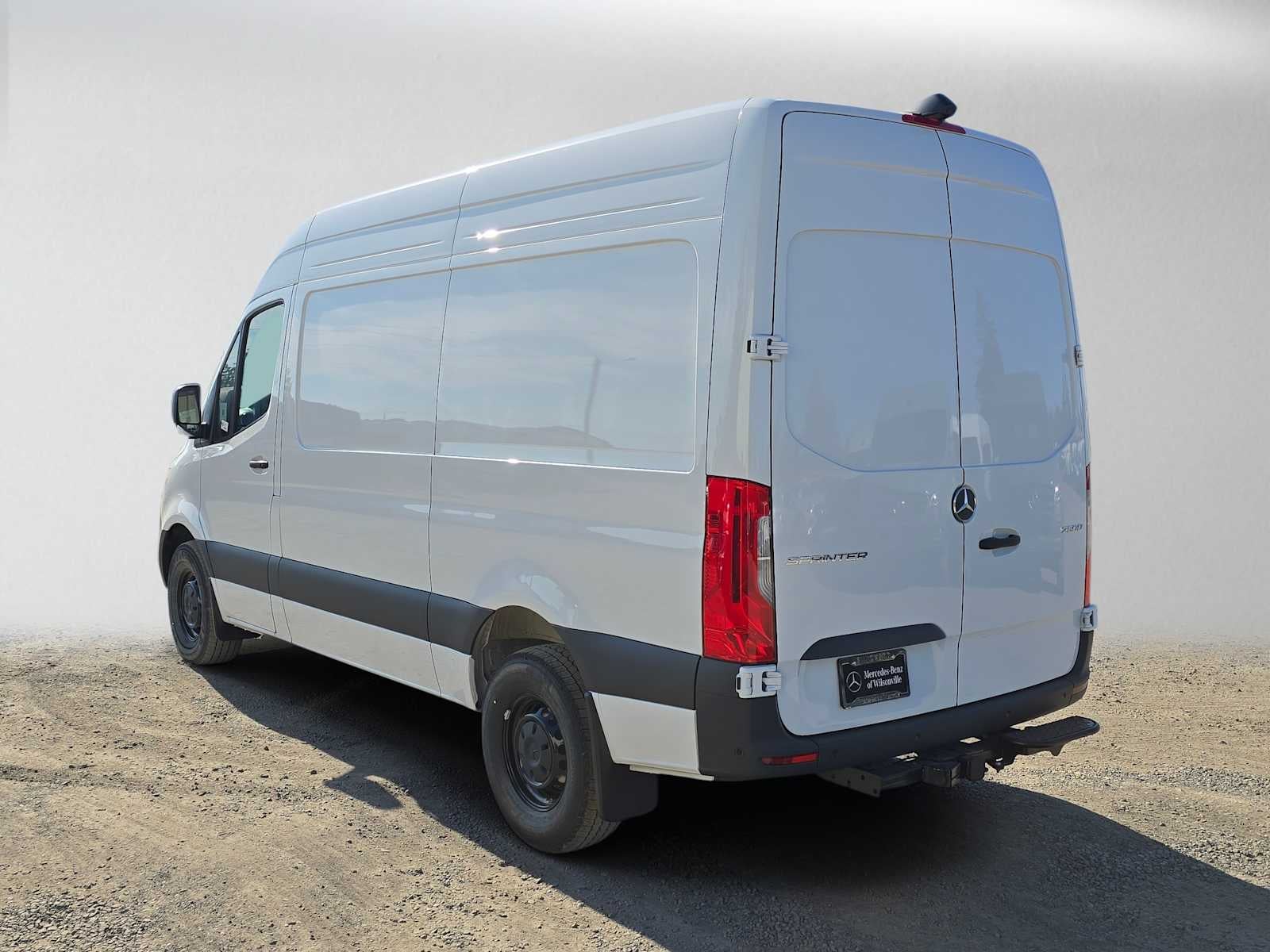 2026 Mercedes-Benz Sprinter 2500 Standard Roof I4 Diesel 144 RWD