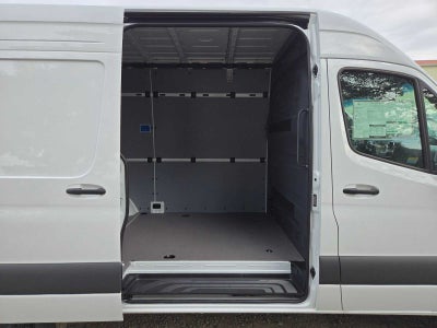 2026 Mercedes-Benz Sprinter Cargo 2500 Standard Roof I4 Diesel 144 RWD