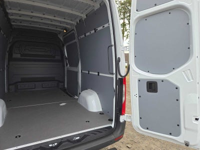 2026 Mercedes-Benz Sprinter Cargo 2500 Standard Roof I4 Diesel 144 RWD