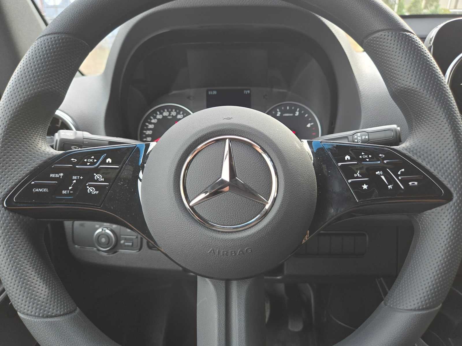 2026 Mercedes-Benz Sprinter Cargo 2500 Standard Roof I4 Diesel 144 RWD