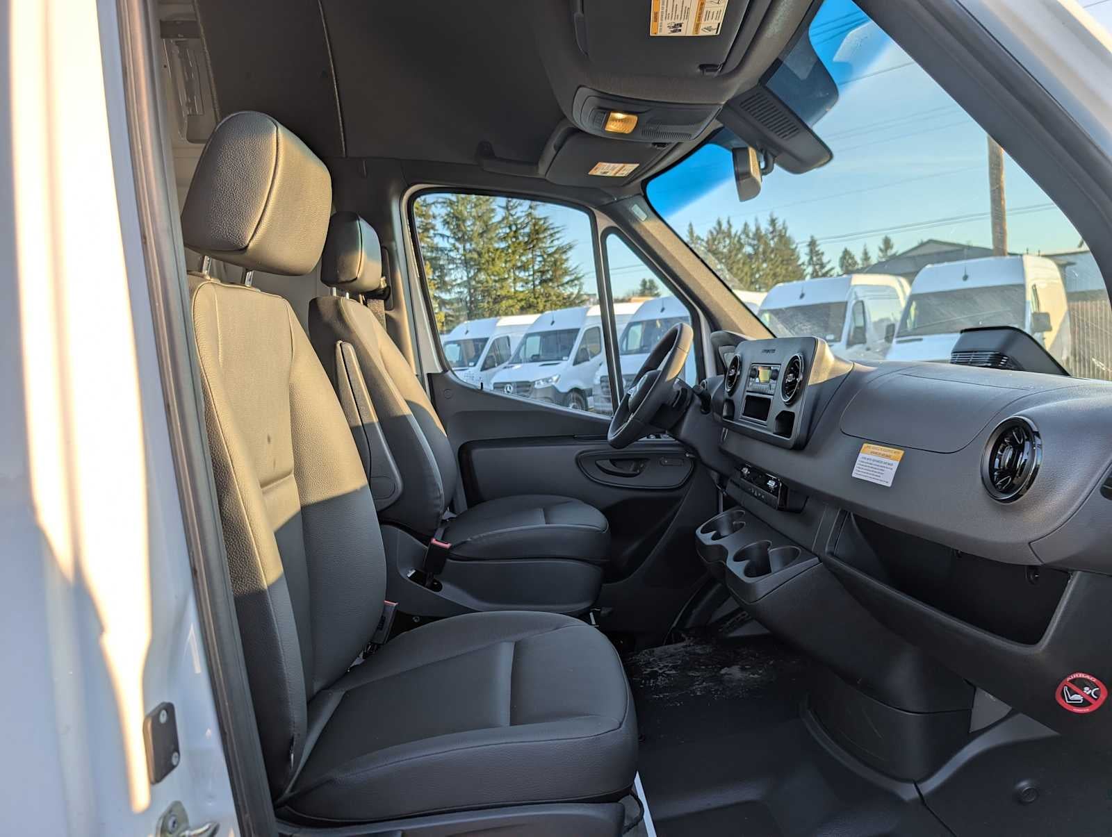 2025 Mercedes-Benz Sprinter Cargo Van 2500 Standard Roof I4 Diesel 144" RWD