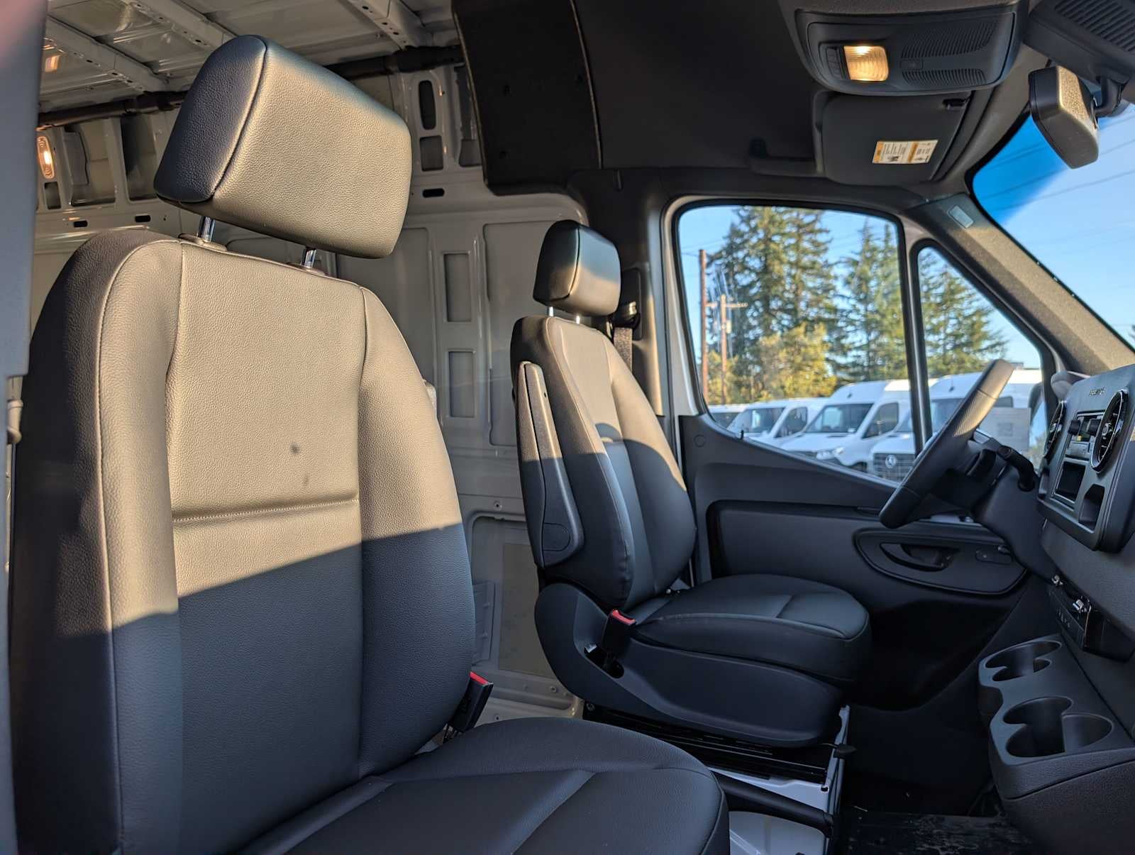 2025 Mercedes-Benz Sprinter Cargo Van 2500 Standard Roof I4 Diesel 144" RWD