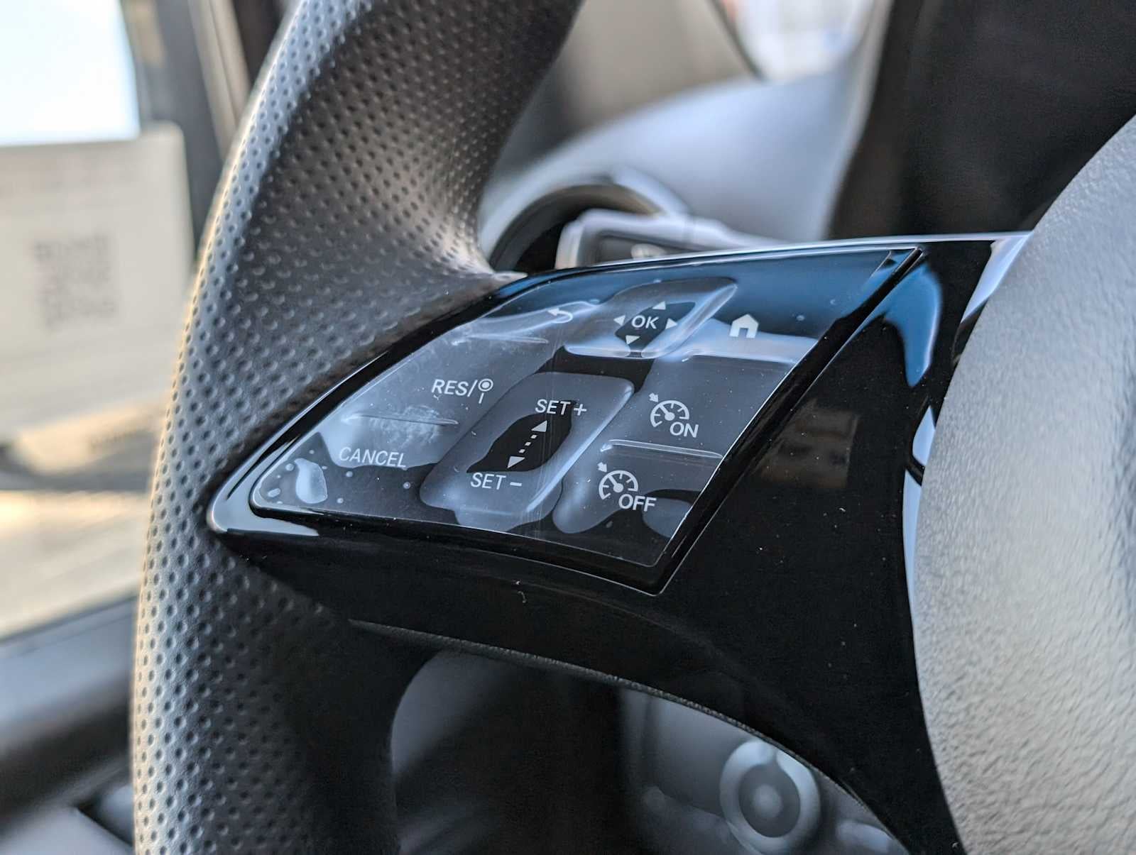 2025 Mercedes-Benz Sprinter Cargo Van 2500 Standard Roof I4 Diesel 144" RWD