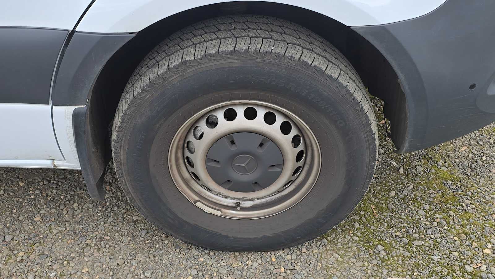 2025 Mercedes-Benz Sprinter Cargo Van 2500 Standard Roof I4 Diesel 144" RWD