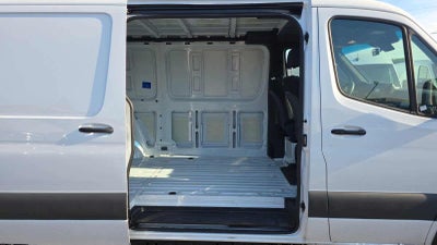 2025 Mercedes-Benz Sprinter Cargo Van 2500 Standard Roof I4 Diesel 144 RWD