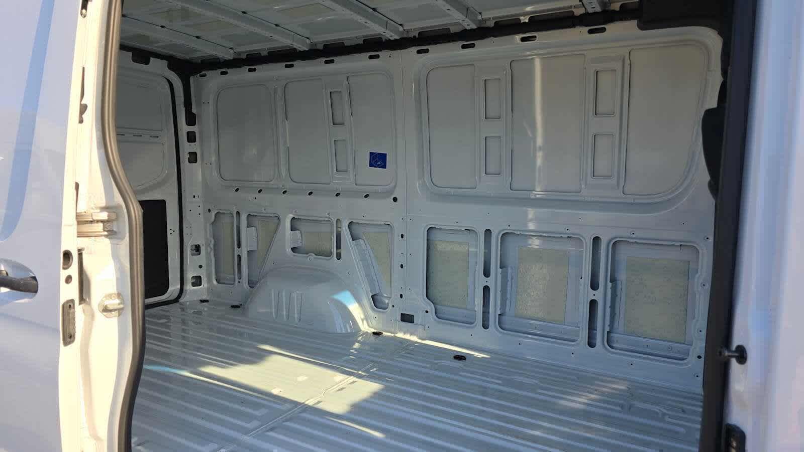2025 Mercedes-Benz Sprinter Cargo Van 2500 Standard Roof I4 Diesel 144 RWD