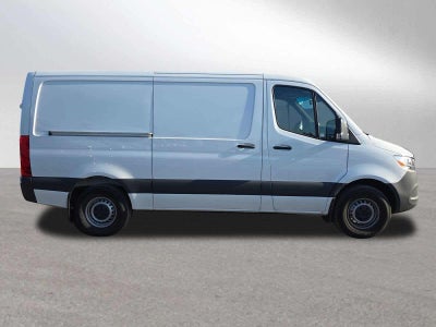 2025 Mercedes-Benz Sprinter Cargo Van 2500 Standard Roof I4 Diesel 144 RWD