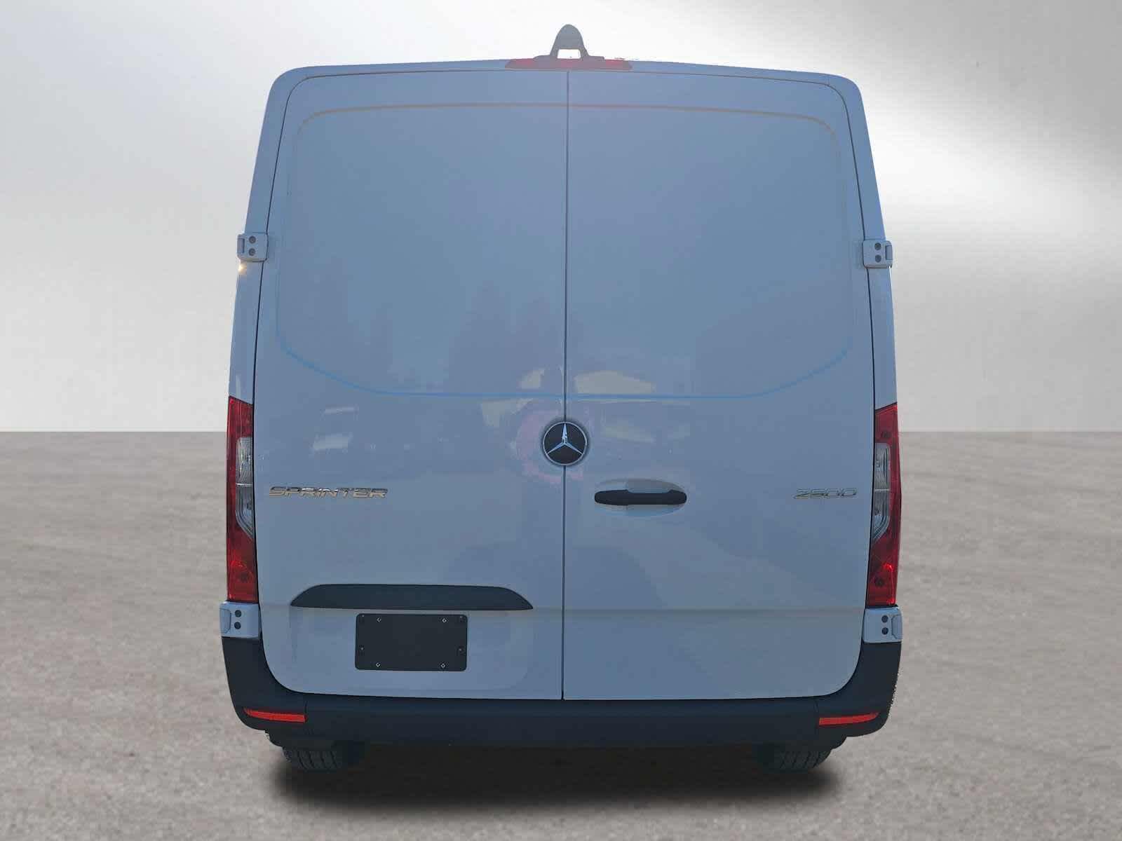 2025 Mercedes-Benz Sprinter Cargo Van 2500 Standard Roof I4 Diesel 144 RWD