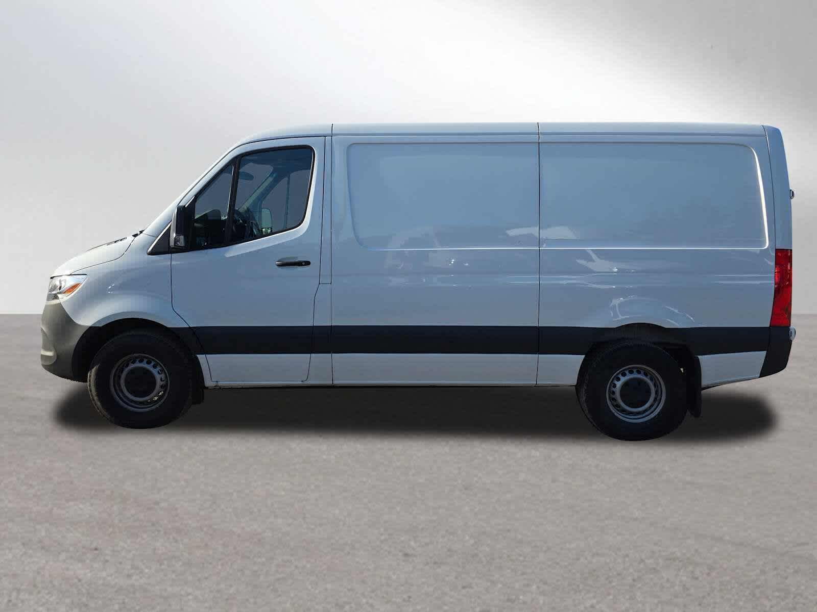 2025 Mercedes-Benz Sprinter Cargo Van 2500 Standard Roof I4 Diesel 144 RWD