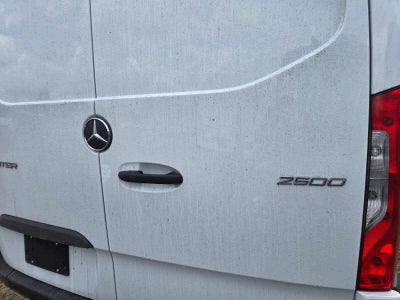 2026 Mercedes-Benz Sprinter 2500 Standard Roof I4 Diesel 144 RWD