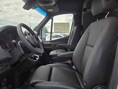 2026 Mercedes-Benz Sprinter 2500 Standard Roof I4 Diesel 144 RWD