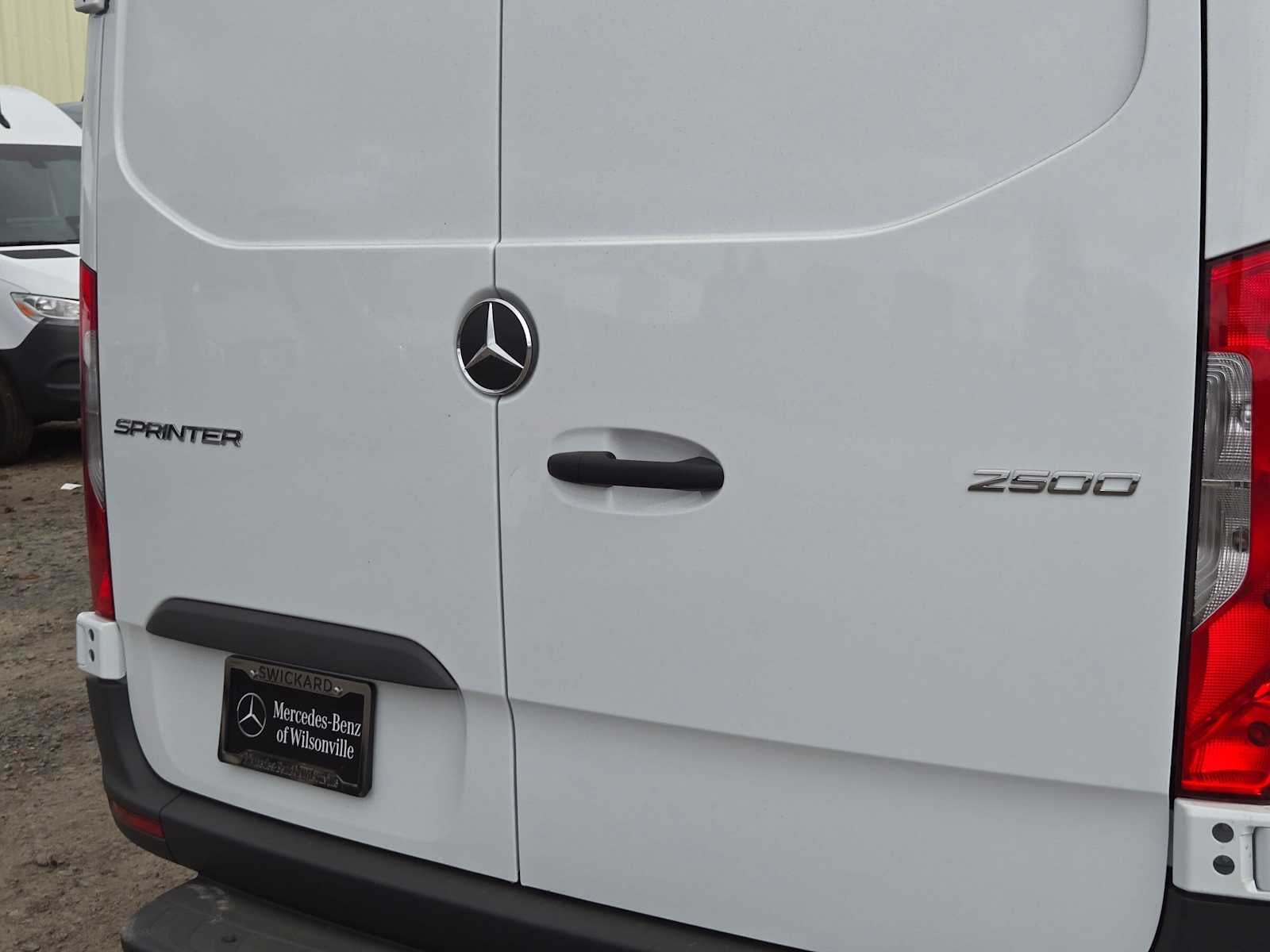 2026 Mercedes-Benz Sprinter Cargo 2500 Standard Roof I4 Diesel 144 RWD