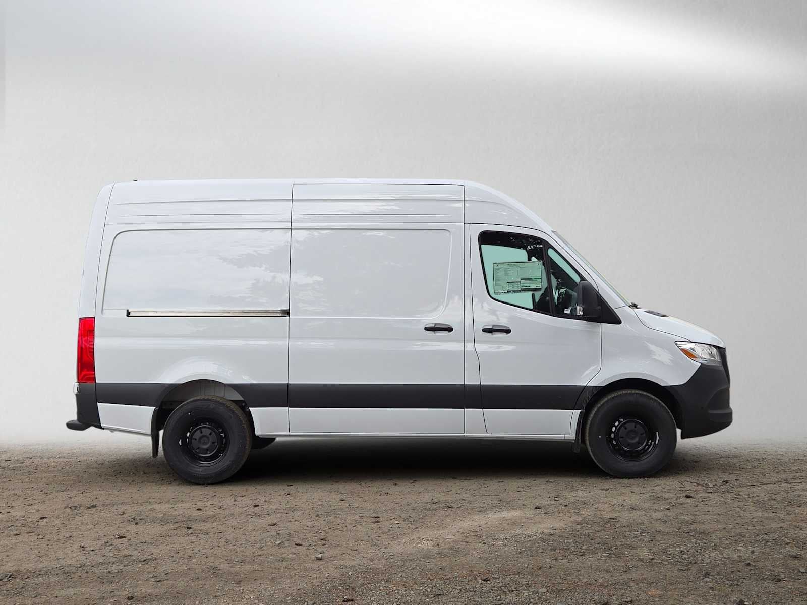 2026 Mercedes-Benz Sprinter Cargo 2500 Standard Roof I4 Diesel 144 RWD