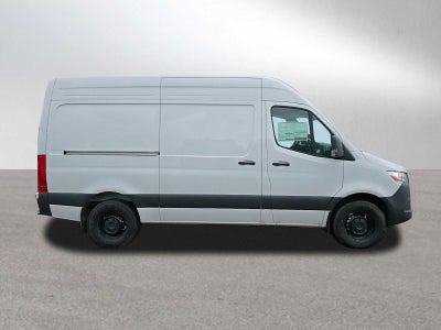 2025 Mercedes-Benz Sprinter Cargo Van 2500 Standard Roof I4 Diesel 144" RWD