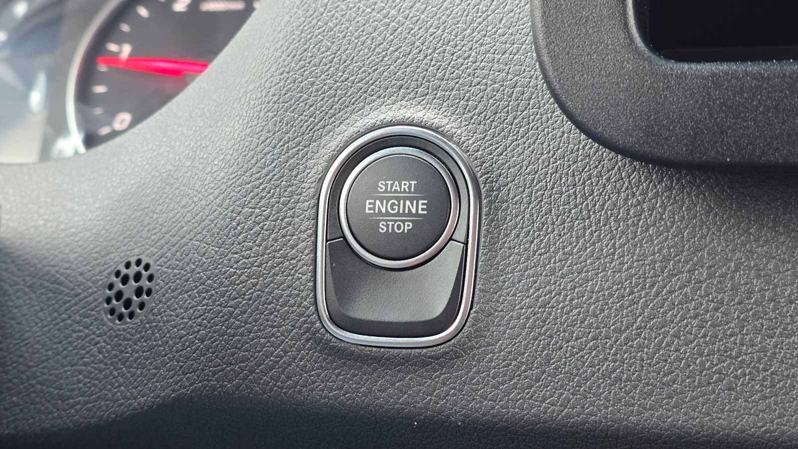 2025 Mercedes-Benz Sprinter Cargo Van 2500 Standard Roof I4 Diesel 144" RWD