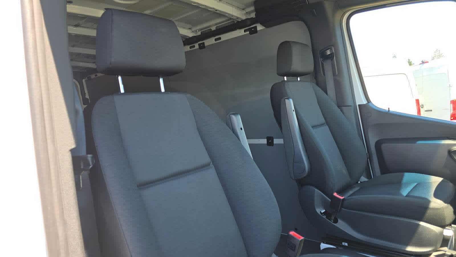 2025 Mercedes-Benz Sprinter Cargo Van 2500 Standard Roof I4 Diesel 144 RWD