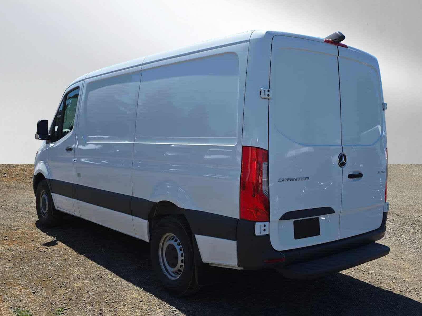 2025 Mercedes-Benz Sprinter Cargo Van 2500 Standard Roof I4 Diesel 144 RWD