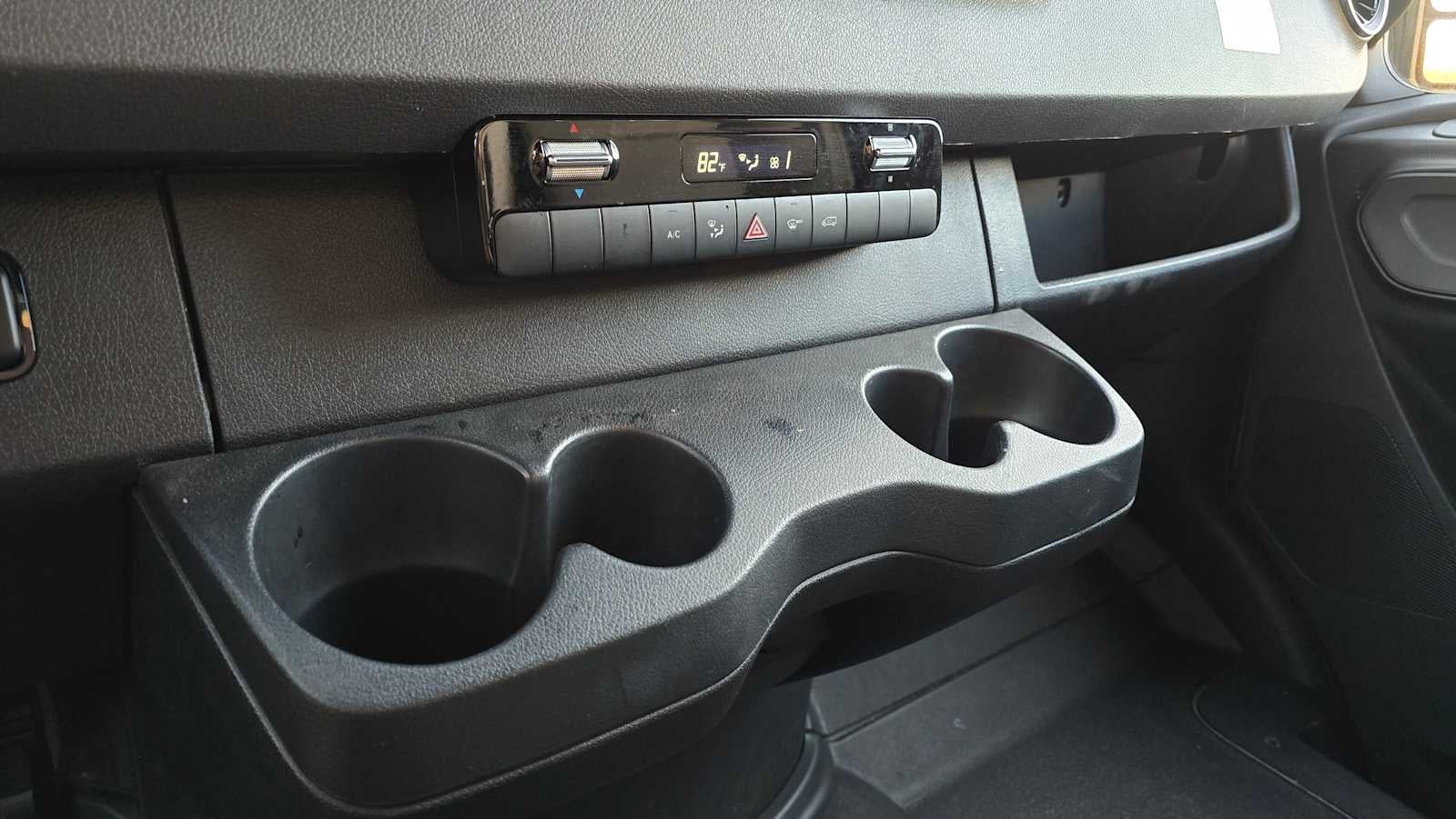 2025 Mercedes-Benz Sprinter Cargo Van 2500 Standard Roof I4 Diesel 144" RWD