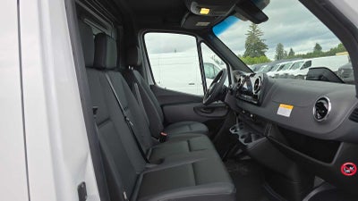 2026 Mercedes-Benz Sprinter 2500 Standard Roof I4 Diesel 144 RWD