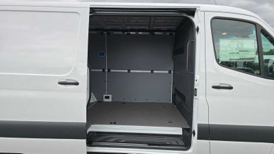 2026 Mercedes-Benz Sprinter 2500 Standard Roof I4 Diesel 144 RWD