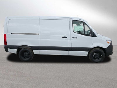 2026 Mercedes-Benz Sprinter 2500 Standard Roof I4 Diesel 144 RWD
