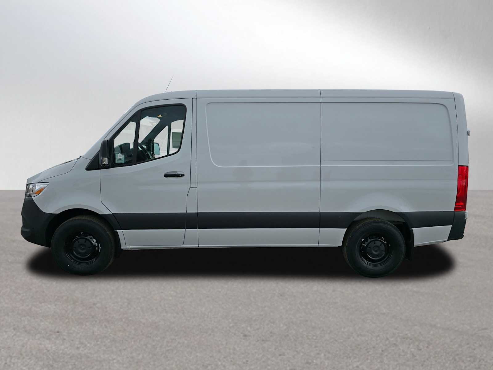 2026 Mercedes-Benz Sprinter 2500 Standard Roof I4 Diesel 144 RWD
