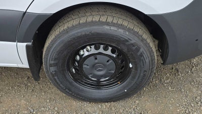 2026 Mercedes-Benz Sprinter 2500 Standard Roof I4 Diesel 144 RWD