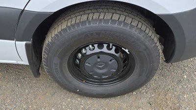 2026 Mercedes-Benz Sprinter 2500 Standard Roof I4 Diesel 144 RWD