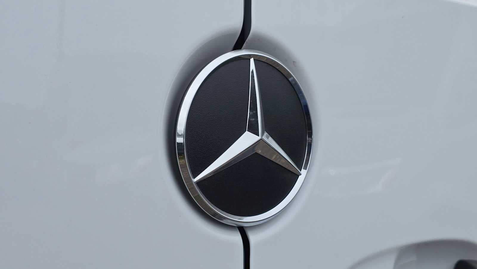 2026 Mercedes-Benz Sprinter 2500 Standard Roof I4 Diesel 144 RWD