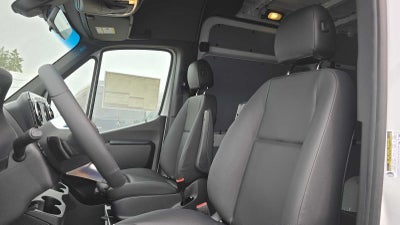2026 Mercedes-Benz Sprinter 2500 Standard Roof I4 Diesel 144 RWD