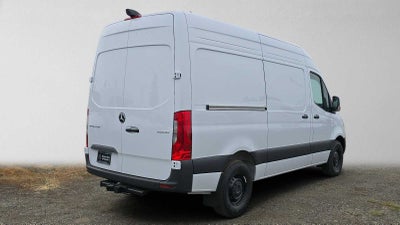2026 Mercedes-Benz Sprinter 2500 Standard Roof I4 Diesel 144 RWD