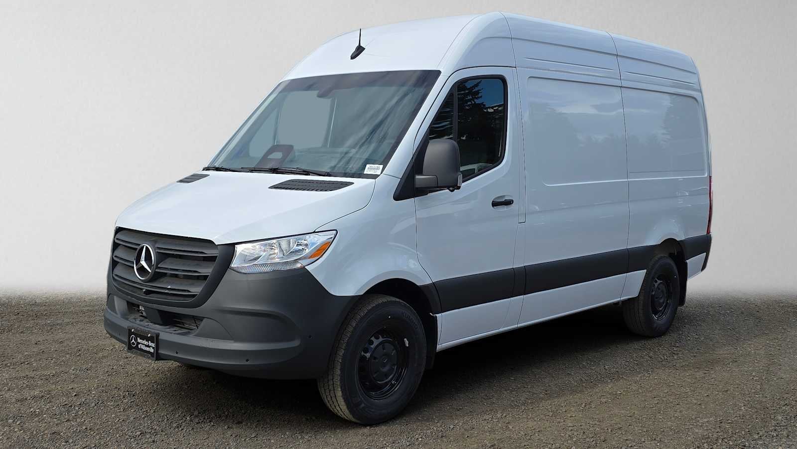 2026 Mercedes-Benz Sprinter 2500 Standard Roof I4 Diesel 144 RWD