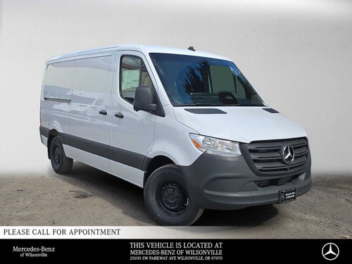 2026 Mercedes-Benz Sprinter Cargo 2500 Standard Roof I4 Diesel 144 RWD