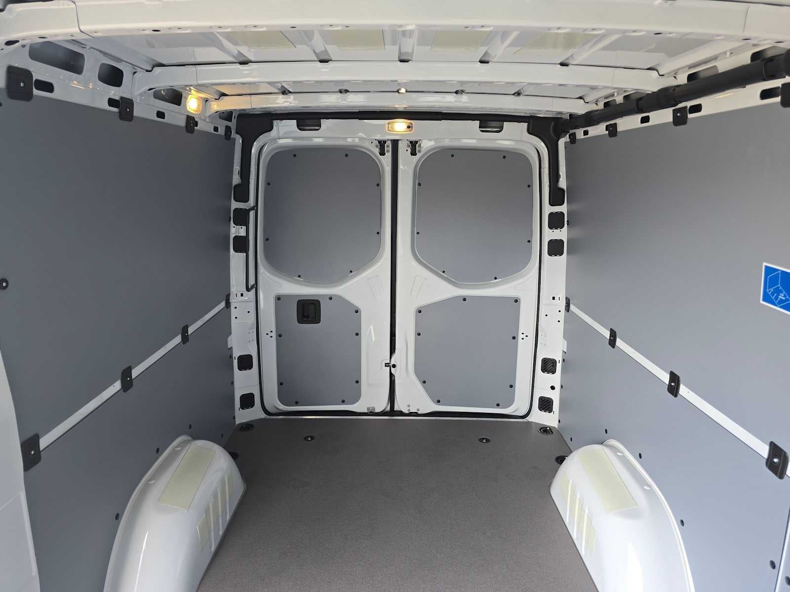 2026 Mercedes-Benz Sprinter Cargo 2500 Standard Roof I4 Diesel 144 RWD