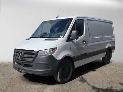 2026 Mercedes-Benz Sprinter Cargo 2500 Standard Roof I4 Diesel 144 RWD