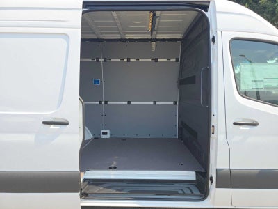 2026 Mercedes-Benz Sprinter Cargo 2500 Standard Roof I4 Diesel 144 RWD