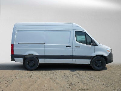 2026 Mercedes-Benz Sprinter Cargo 2500 Standard Roof I4 Diesel 144 RWD