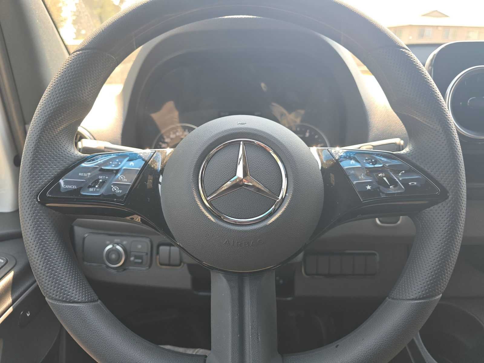 2026 Mercedes-Benz Sprinter Cargo 2500 Standard Roof I4 Diesel 144 RWD