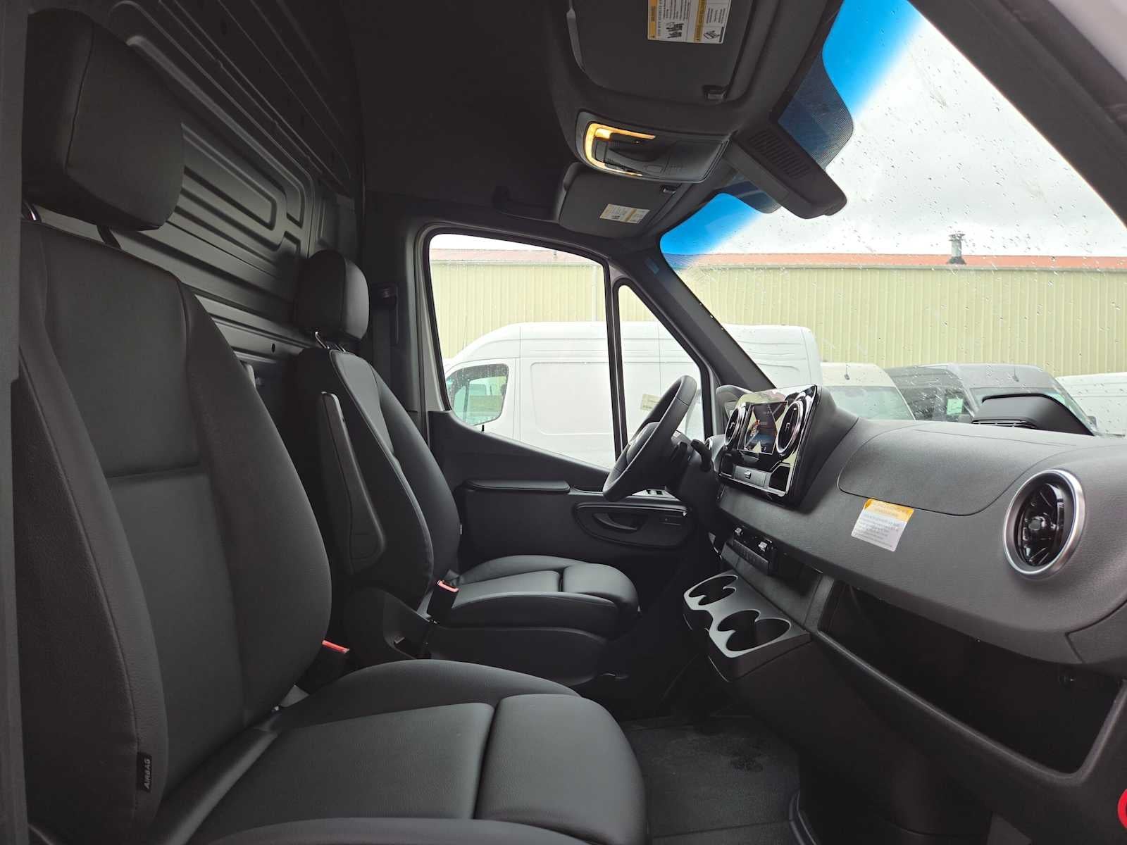 2026 Mercedes-Benz Sprinter Cargo 2500 Standard Roof I4 Diesel 144 RWD