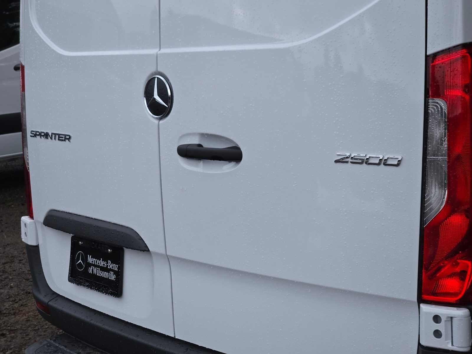 2026 Mercedes-Benz Sprinter Cargo 2500 Standard Roof I4 Diesel 144 RWD
