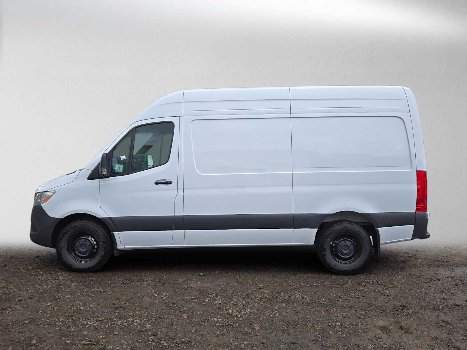 2026 Mercedes-Benz Sprinter Cargo 2500 Standard Roof I4 Diesel 144 RWD