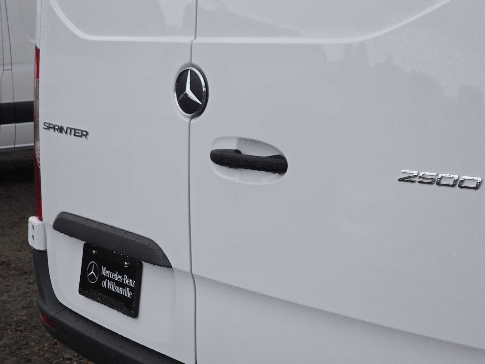2026 Mercedes-Benz Sprinter Cargo 2500 Standard Roof I4 Diesel 144 RWD