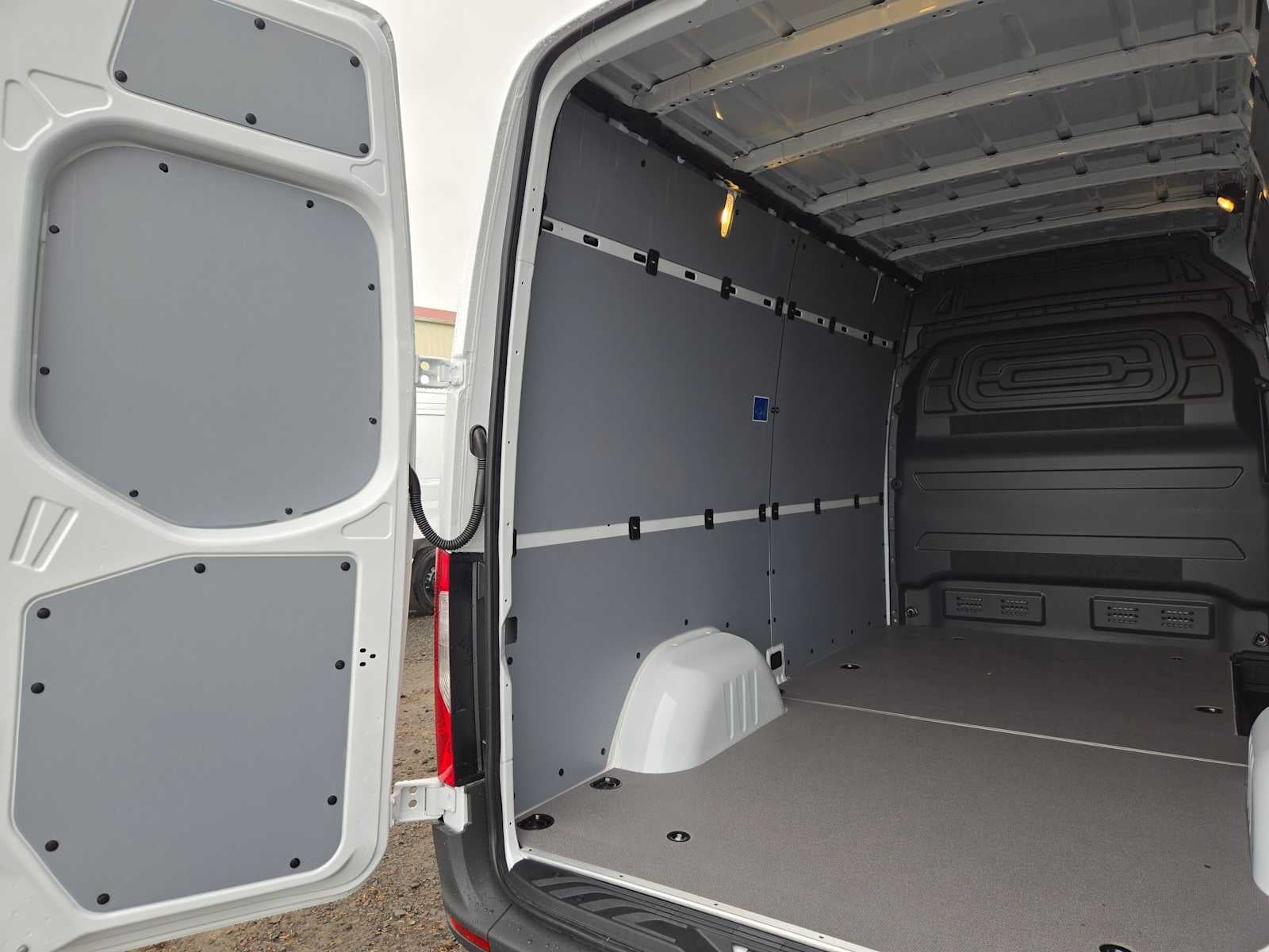 2026 Mercedes-Benz Sprinter Cargo 2500 Standard Roof I4 Diesel 144 RWD