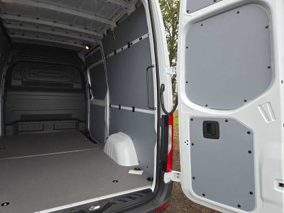 2026 Mercedes-Benz Sprinter Cargo 2500 Standard Roof I4 Diesel 144 RWD
